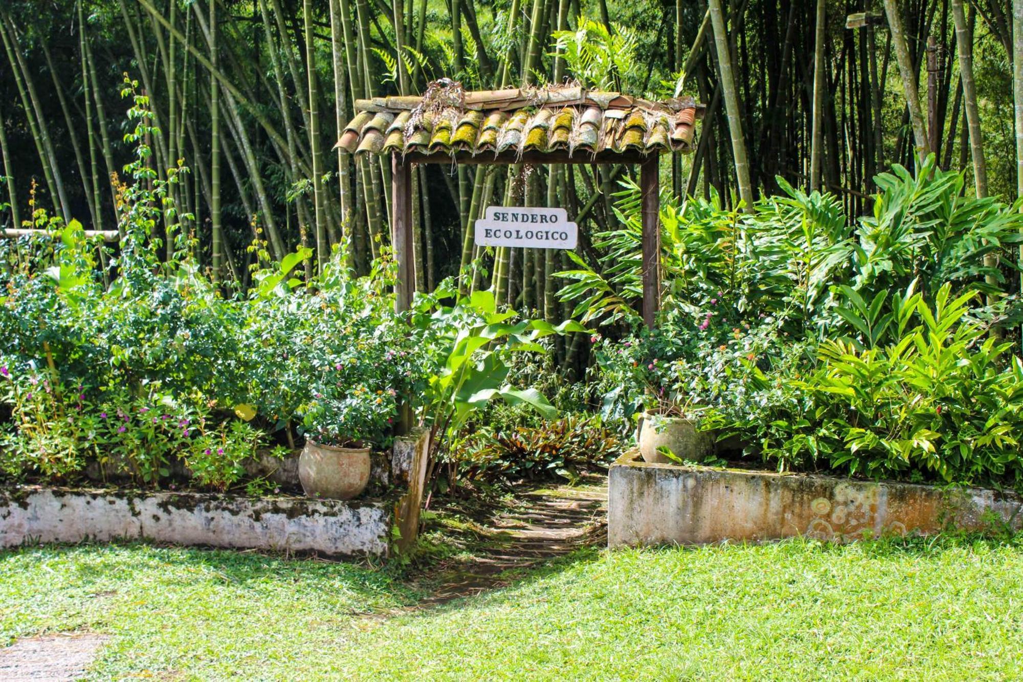 Hotel Campestre La Floresta Puerto Espejo Eksteriør billede
