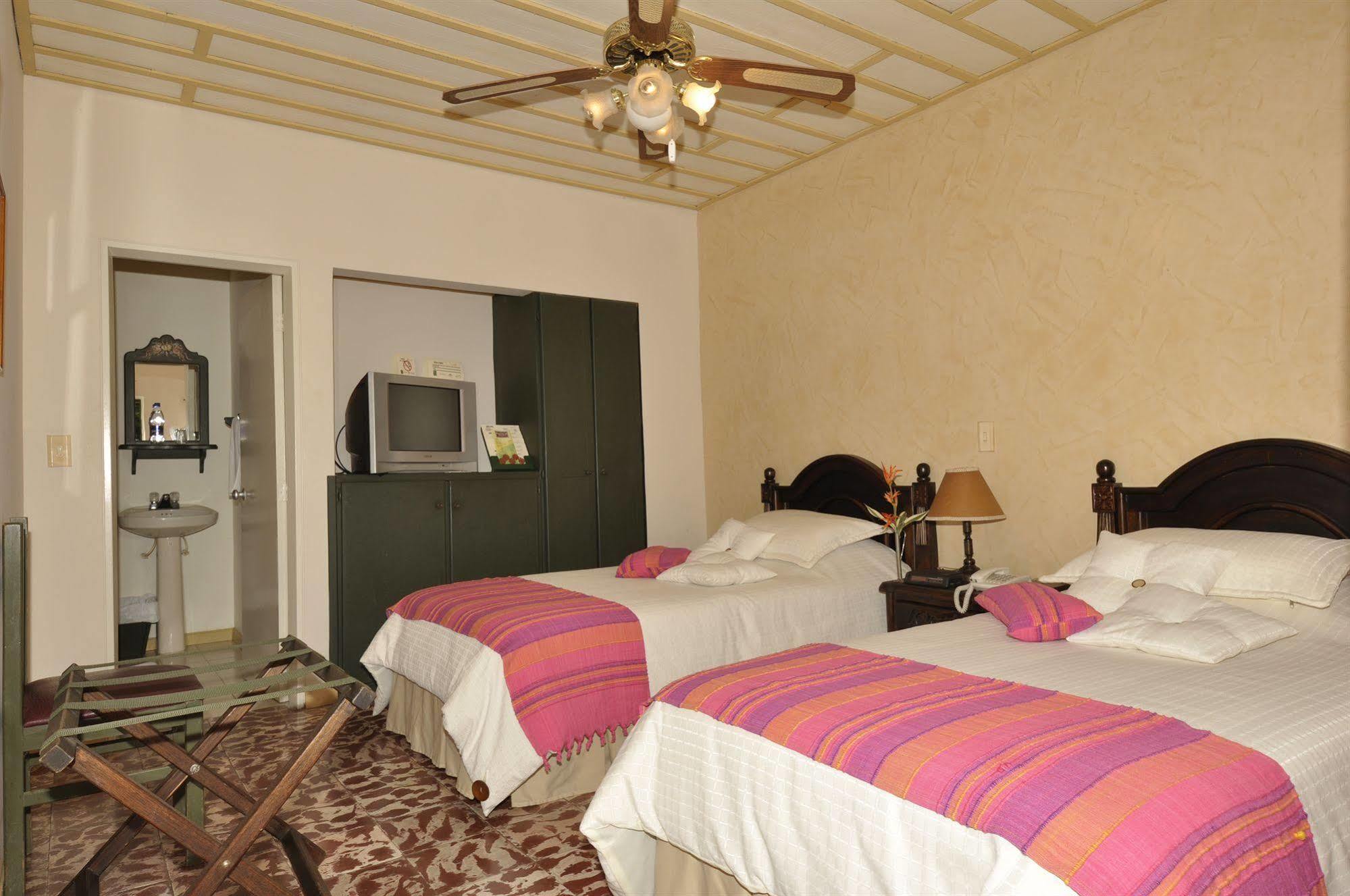 Hotel Campestre La Floresta Puerto Espejo Eksteriør billede